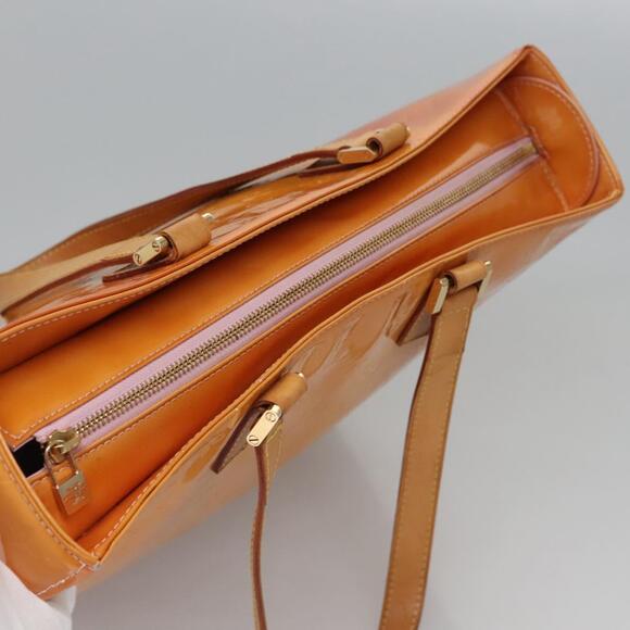 LOUIS VUITTON Monogram Vernis Columbus Bag Marshmallow Pink M91032 - Picture 6 of 16